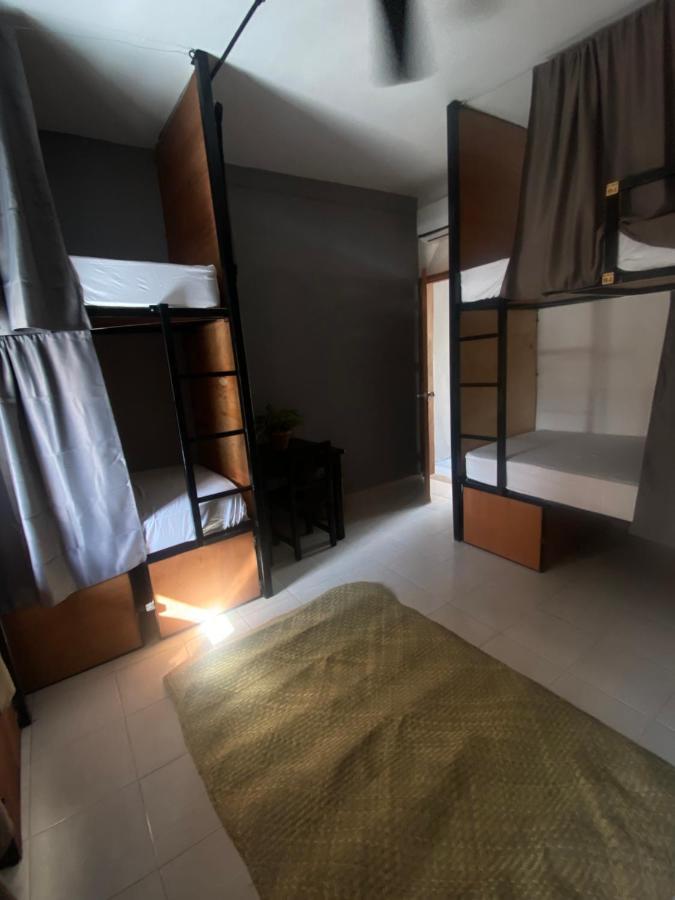 Ariche Valladolid Hotel & Hostal Luaran gambar